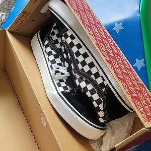 Boys vans